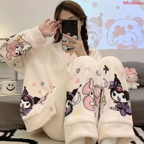 Coral Velvet Pajamas Women&#039;s Autumn and Winter Long-sleeved Flannel Padded Home Service Suit