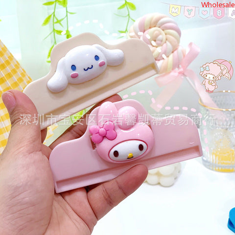 Sanrio Home Kitchen Cute Food Sealing Clip Moisture-proof and Fresh Keeping Snack Clip Milk Powder and Dried Fruit Sealing Clip Clothes and Socks Clip