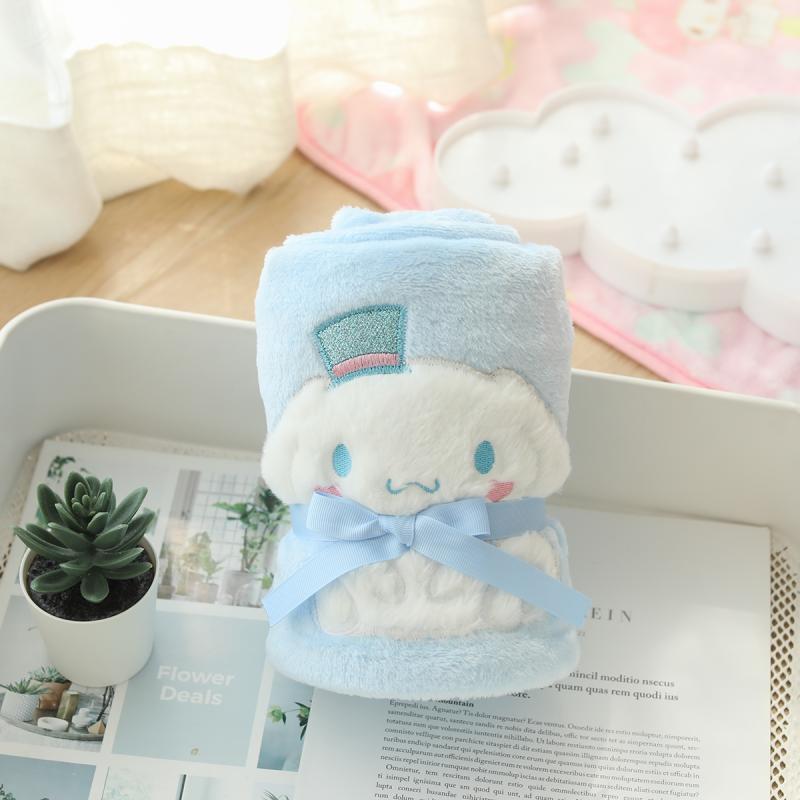 Sanrio Small Blanket Office Car Nap Air Conditioning Blanket Cover Legs Spring Autumn Summer Season Rolled Blanket